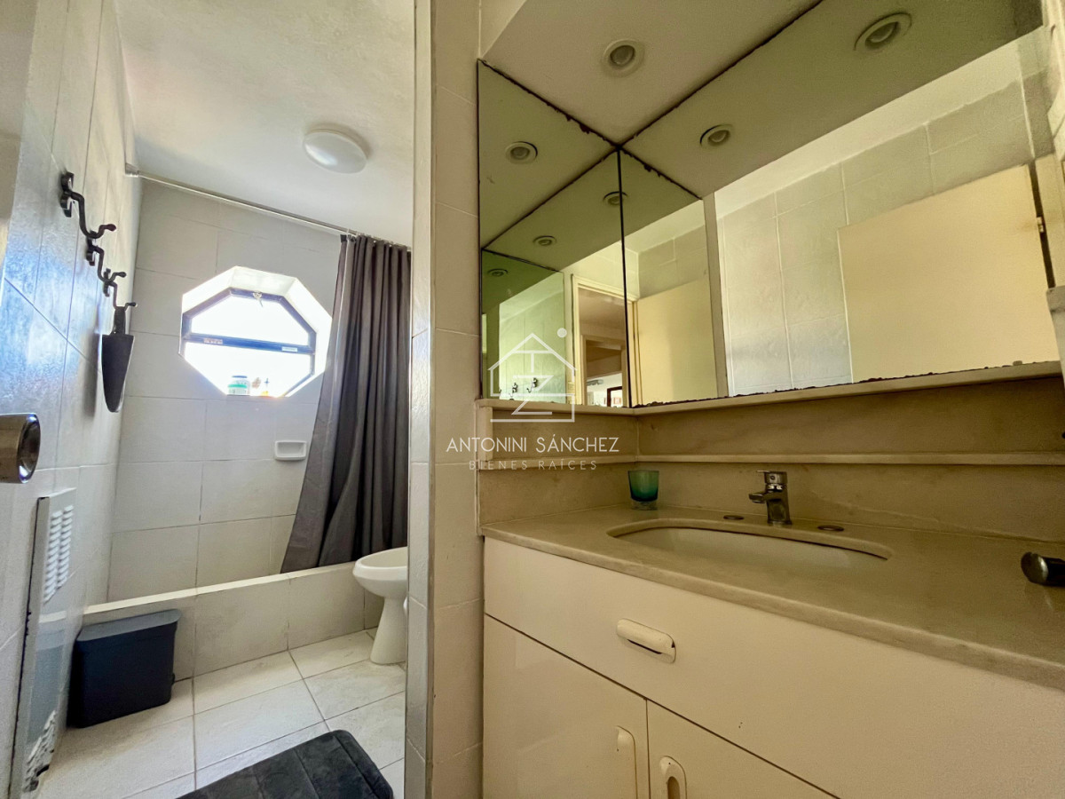 Apartamento ID.2953 - VENTA APARTAMENTO 4 DORMITORIOS PUNTA DEL ESTE