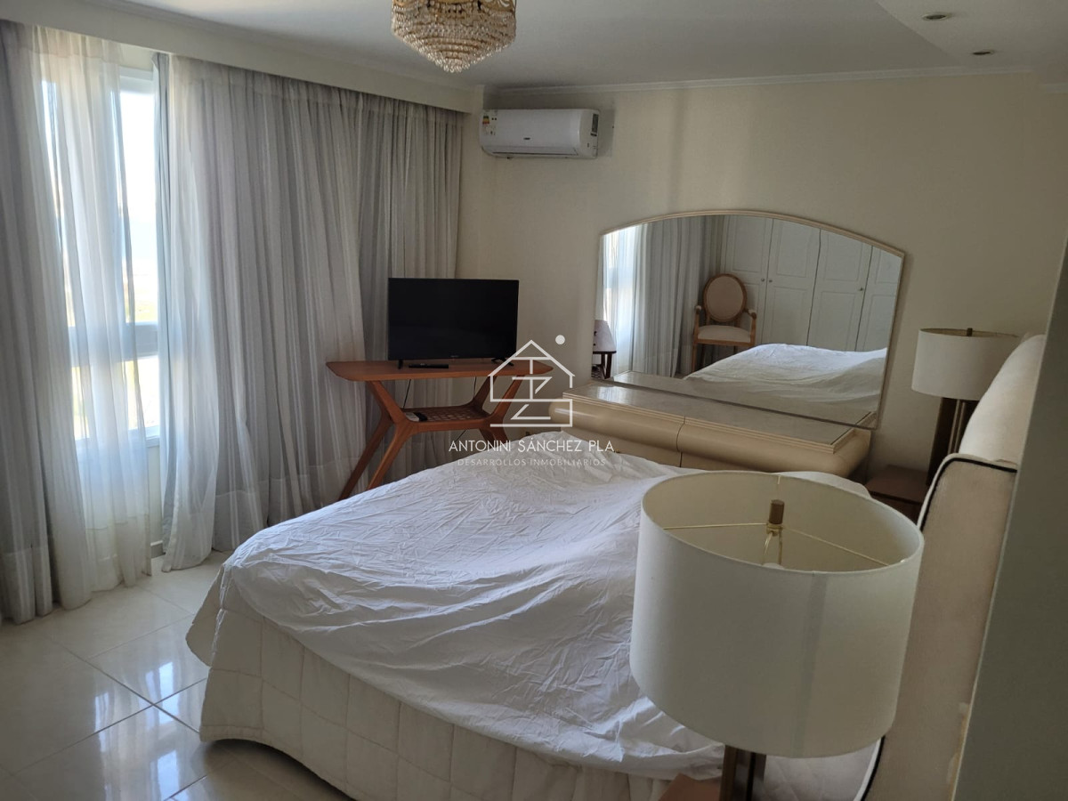 Apartamento ID.3504 - Venta Apartamento 3 Dormitorios Punta del Este Mansa