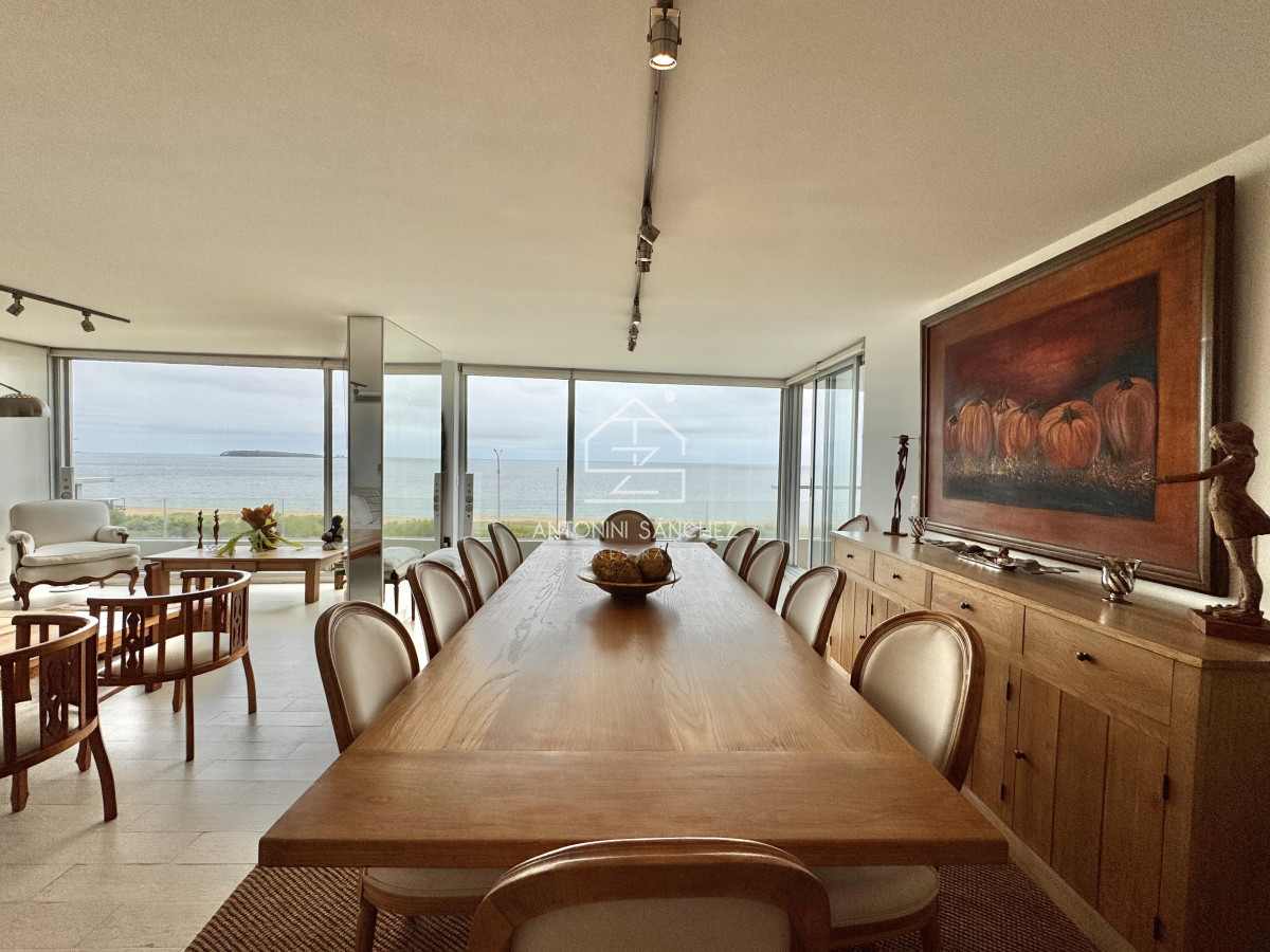 Apartamento ID.1577 - Venta apartamento 3 suites Punta del Este