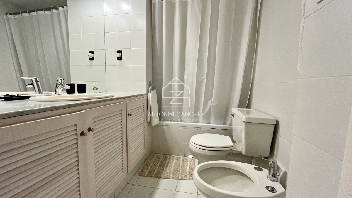 Apartamento ID.418 - Apartamento venta 3 dormitorios 3 baños Punta del Este