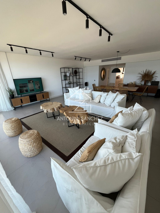 Apartamento ID.2398 - VENTA APARTAMENTO 4 SUITES LE PARC 3 PLAYA BRAVA PUNTA DEL ESTE 