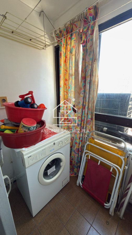 Apartamento ID.3199 - Venta Apartamento 2 Dormitorios y Dependencia Península Punta del Este