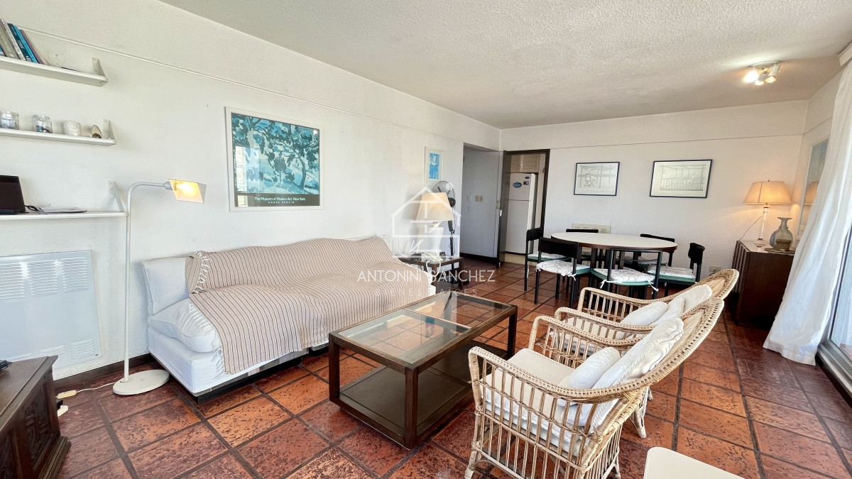 Apartamento ID.456 - Apartamento 2 dormitorios Punta del Este vista a la Brava