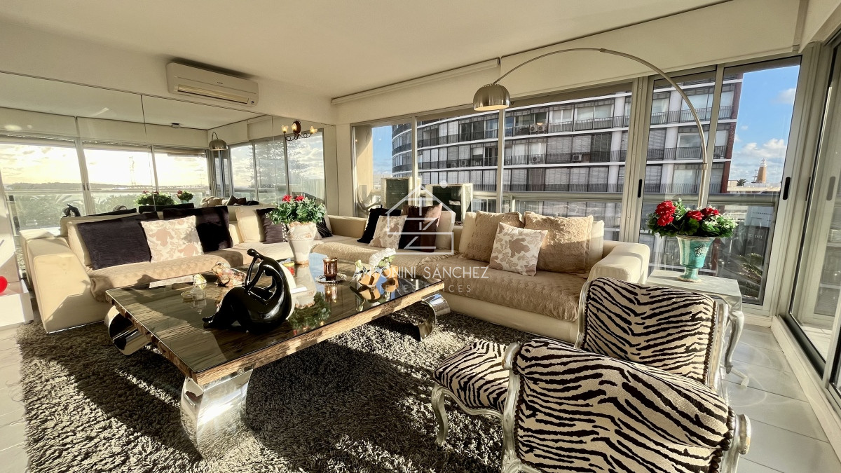 Apartamento ID.419 - Apartamento venta 3 dormitorios Punta del Este