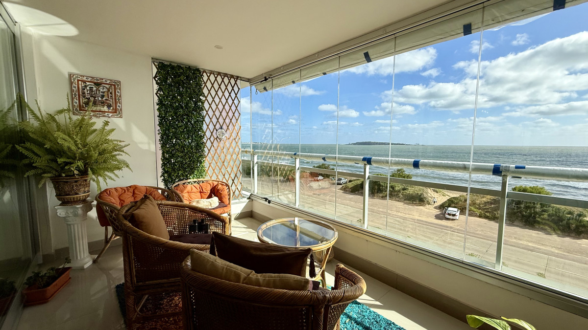 Imagen de VENTA APARTAMENTO 2 DORMITORIOS MANSA PUNTA DEL ESTE