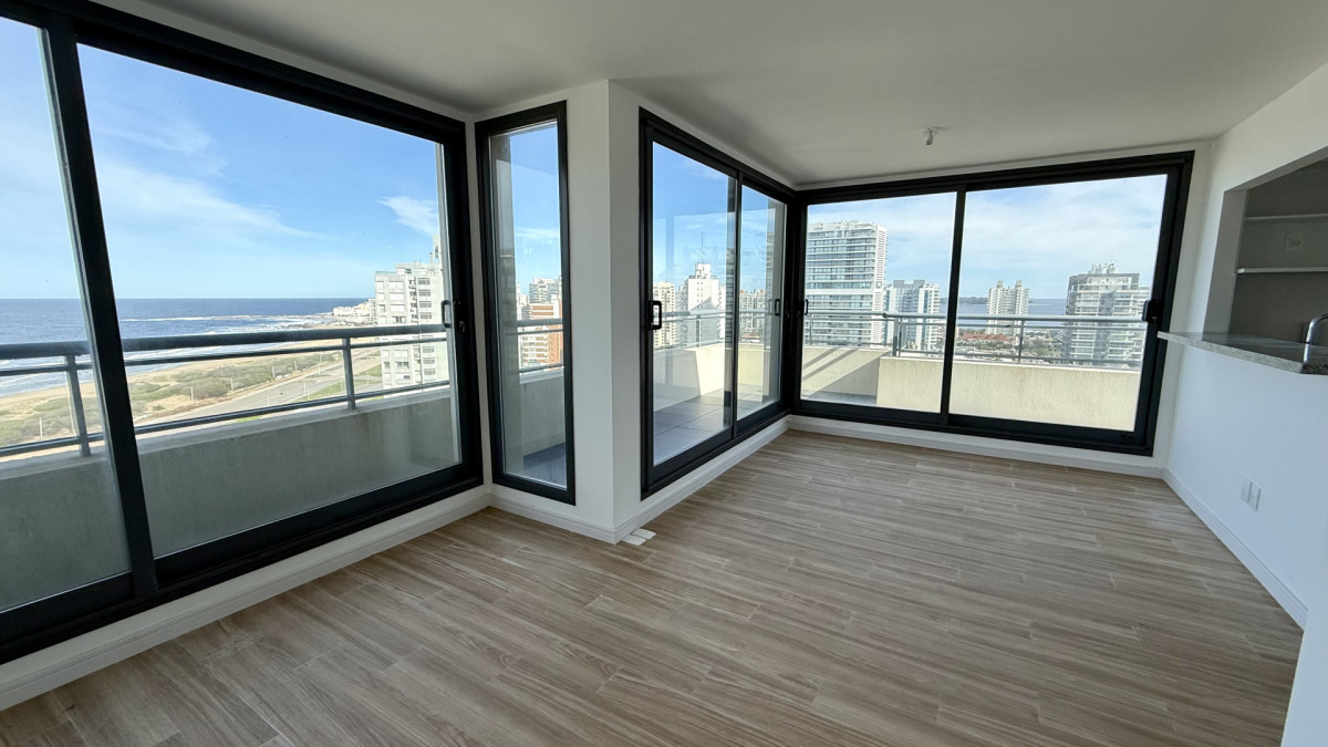 Venta apartamento dos dormitorios Punta del este playa Brava