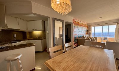 Venta apartamento 2 dormitorios 2 baños primera linea