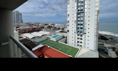 VENTA APARTAMENTO DE 2 DORMITORIOS. PUNTA DEL ESTE PENINSULA