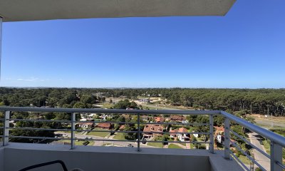 Venta apartamento 2 dormitorios 2 baños Punta del Este