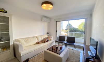 Venta apartamento 3 dormitorios Punta del Este
