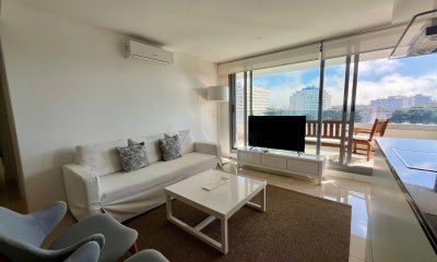 Venta de moderno apartamento de 3 dormitorios