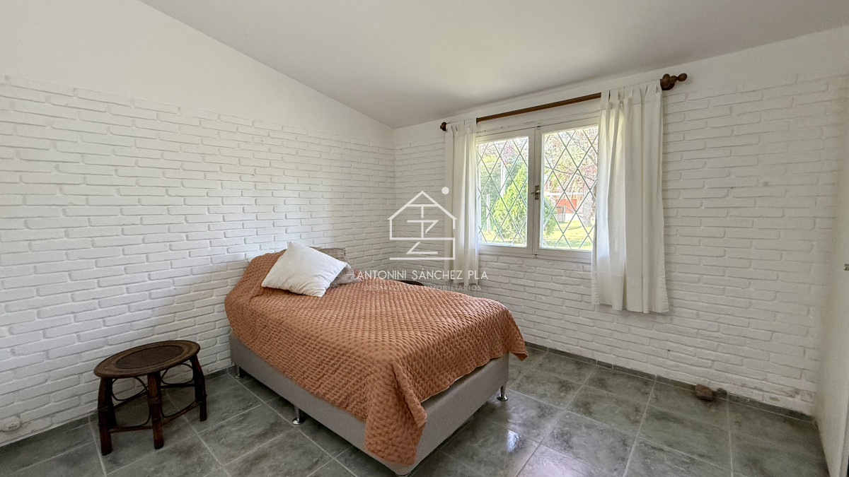 Casa ID.2805 - Alquiler de Temporada 4 dormitorios