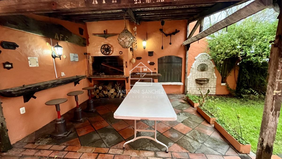 Casa ID.386 - Casa alquiler anual 3 dormitorios Punta del Este