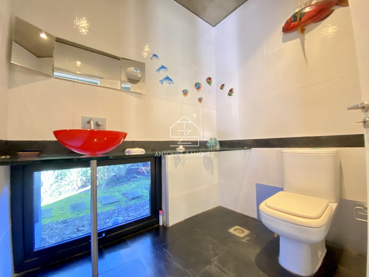 Casa ID.533 - Casa Venta 2 dormitorios + servicio Punta del Este