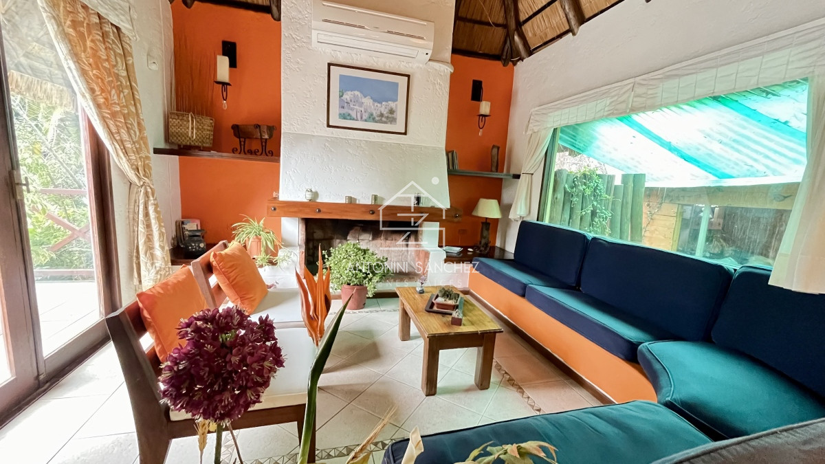 Casa ID.393 - Casa VENTA 4 dormitorios 3 baños Punta Este 