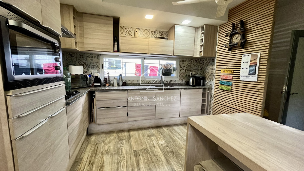 Casa ID.417 - Casa venta 6 dormitorios Punta del Este