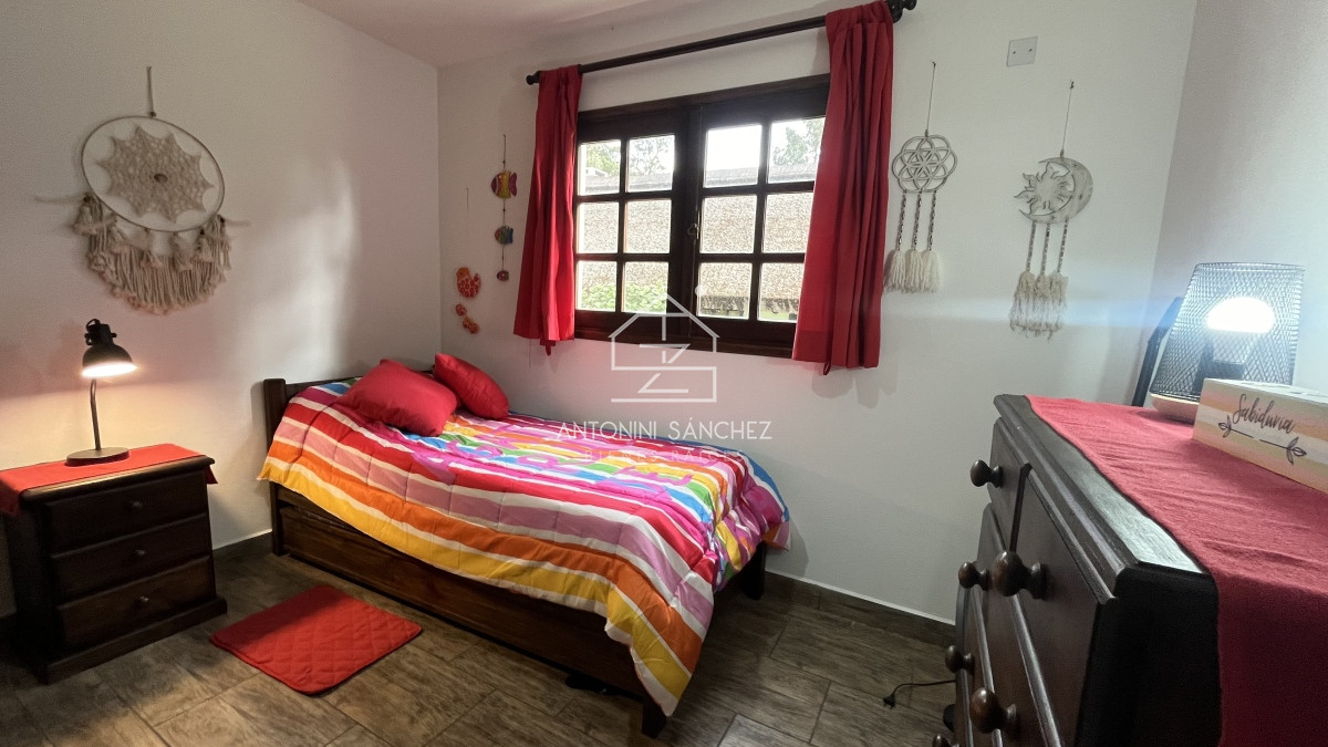 Casa ID.450 - Casa Venta 5 dormitorios Pinares