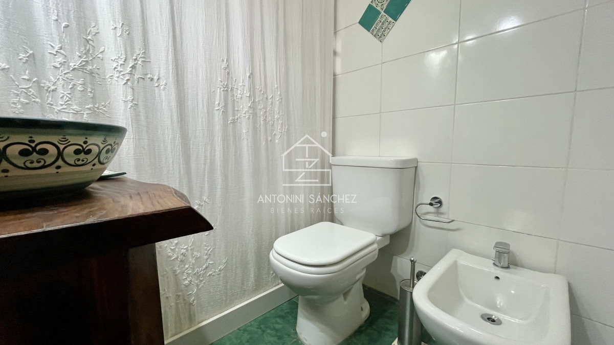 Casa ID.450 - Casa Venta 5 dormitorios Pinares