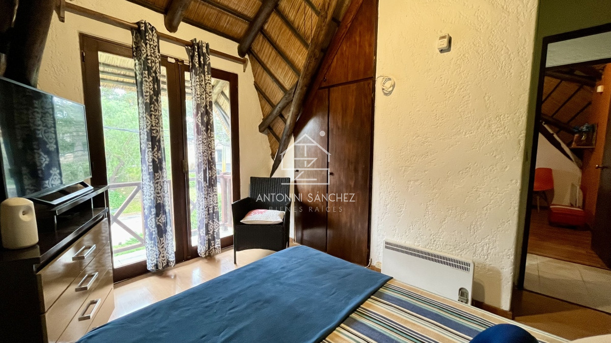 Casa ID.393 - Casa VENTA 4 dormitorios 3 baños Punta Este 