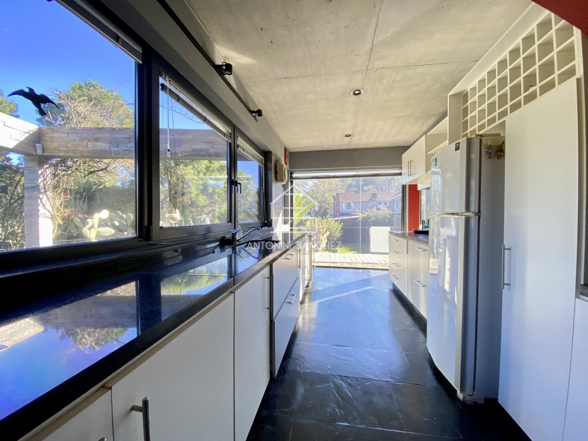 Casa ID.533 - Casa Venta 2 dormitorios + servicio Punta del Este