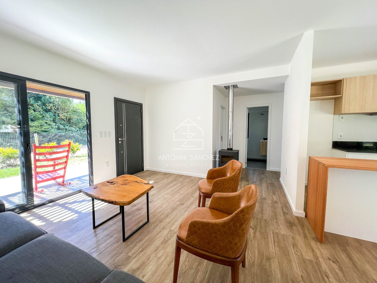 Casa ID.455 - Casa venta 3 dormitorios 2 baños Maldonado