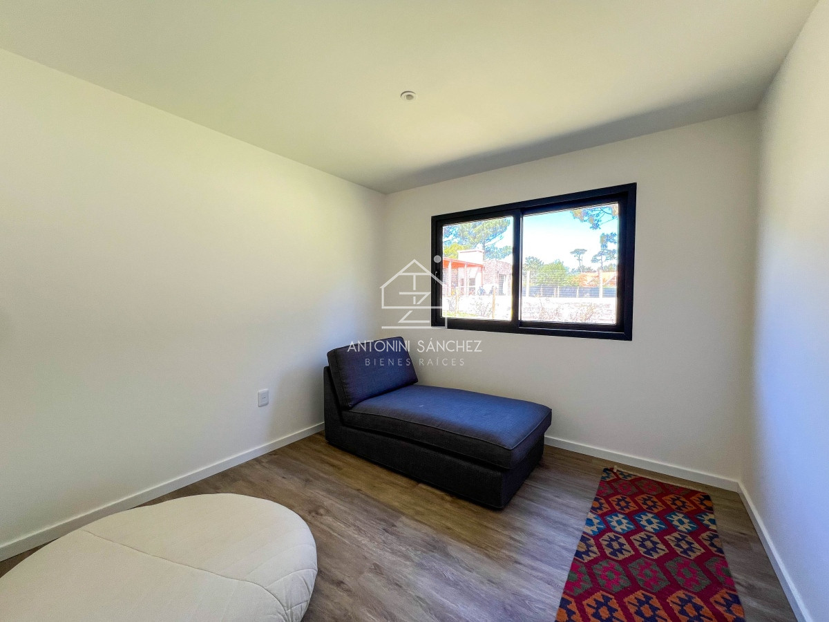 Casa ID.455 - Casa venta 3 dormitorios 2 baños Maldonado