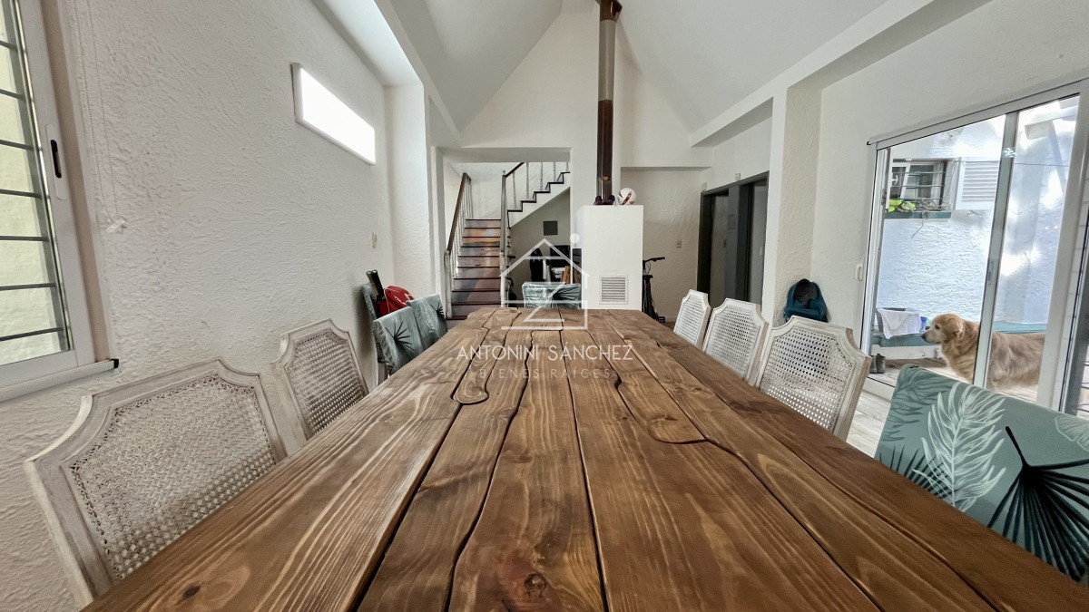 Casa ID.417 - Casa venta 6 dormitorios Punta del Este