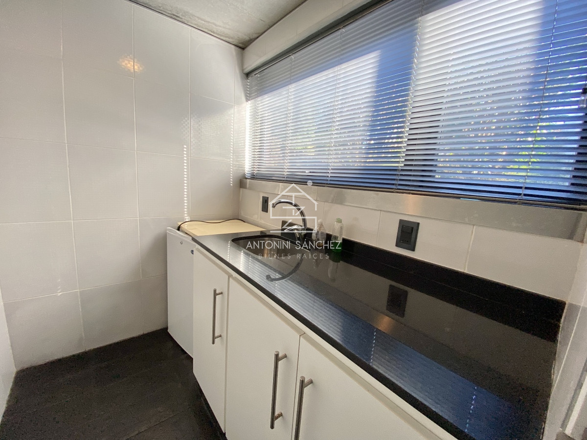 Casa ID.533 - Casa Venta 2 dormitorios + servicio Punta del Este