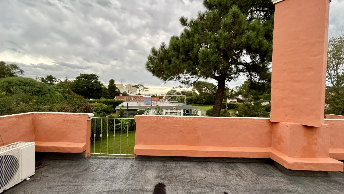 Casa ID.386 - Casa alquiler anual 3 dormitorios Punta del Este