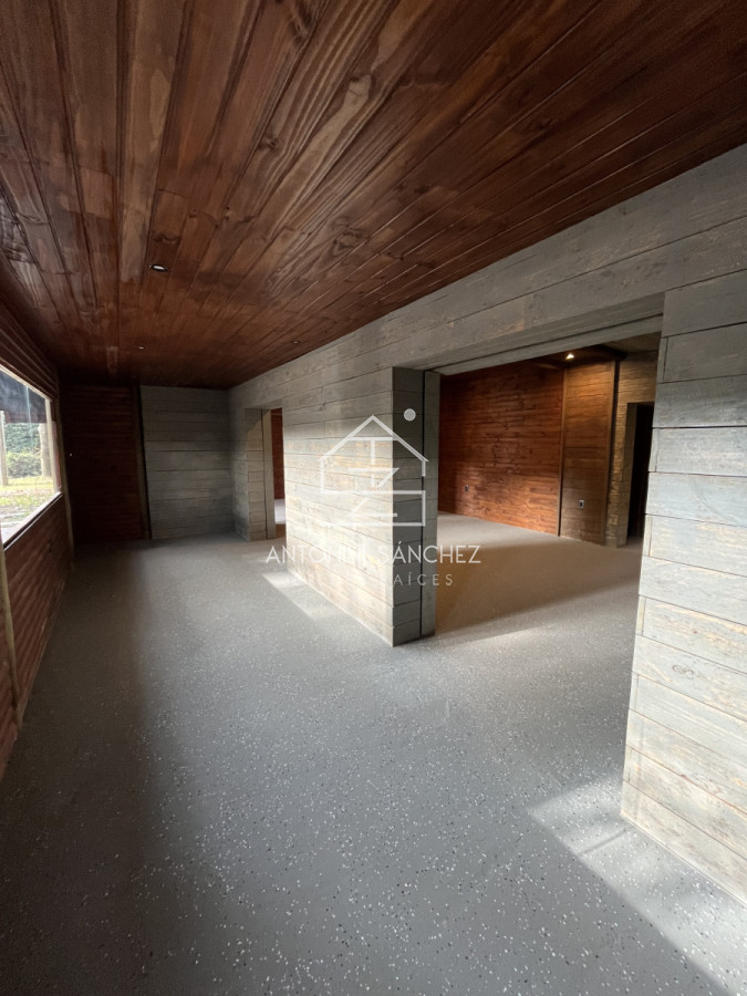 Casa ID.2334 - VENTA CHALET COMERCIAL PUNTA DEL ESTE