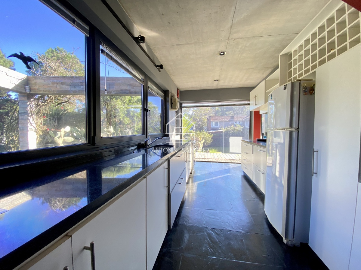 Casa ID.533 - Casa Venta 2 dormitorios + servicio Punta del Este