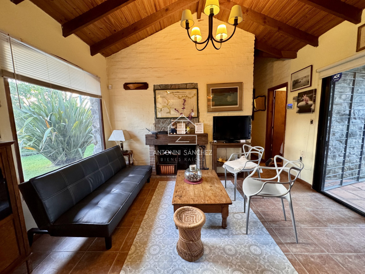 Casa ID.1530 - Alquiler anual casa Punta Ballena