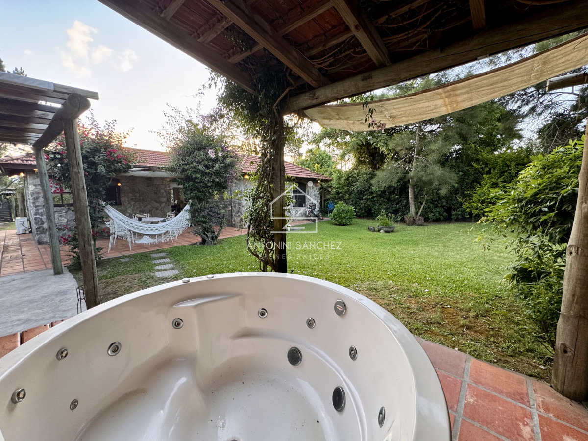 Casa ID.1530 - Alquiler anual casa Punta Ballena