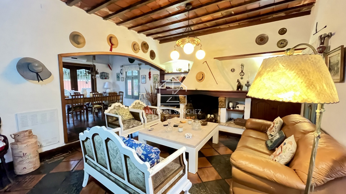 Casa ID.386 - Casa alquiler anual 3 dormitorios Punta del Este