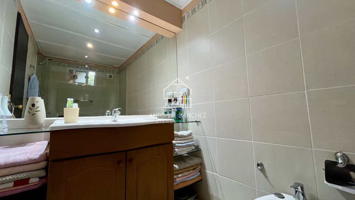 Casa ID.393 - Casa VENTA 4 dormitorios 3 baños Punta Este 