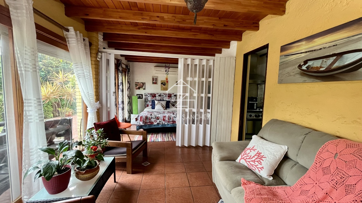 Casa ID.393 - Casa VENTA 4 dormitorios 3 baños Punta Este 