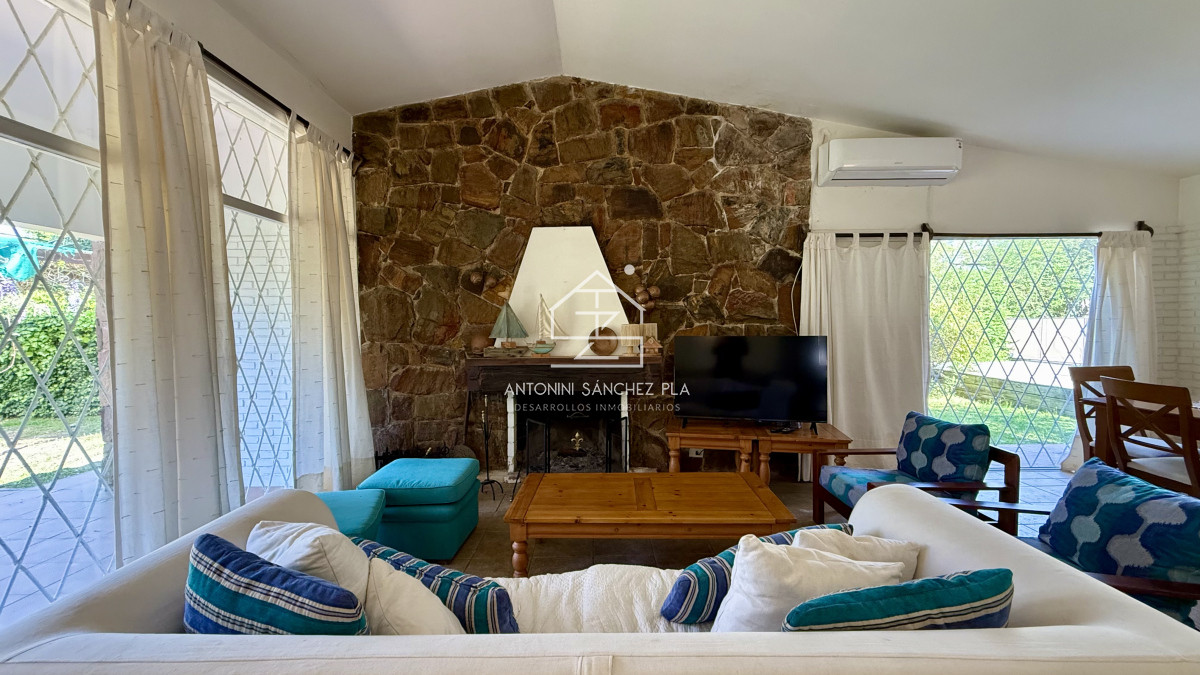 Casa ID.2805 - Alquiler de Temporada 4 dormitorios