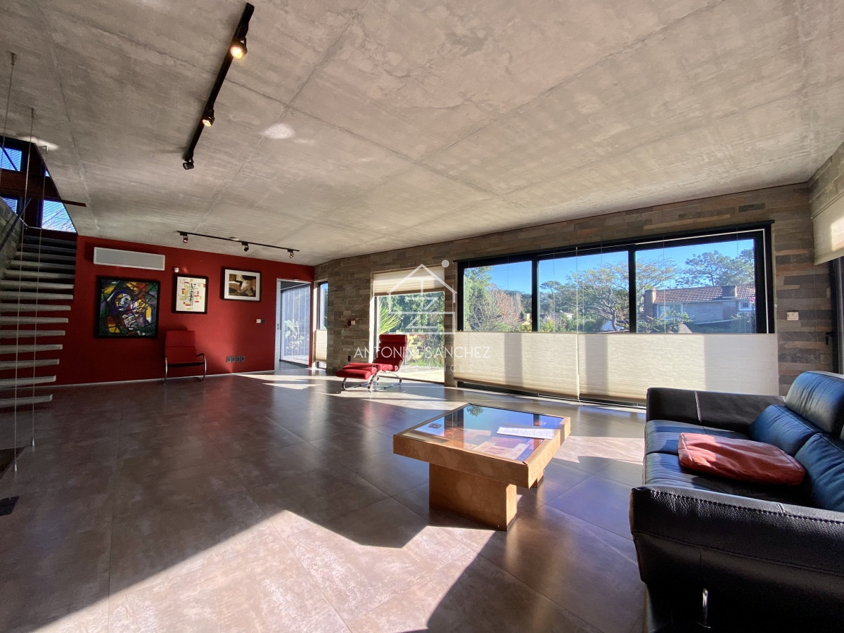 Casa ID.533 - Casa Venta 2 dormitorios + servicio Punta del Este