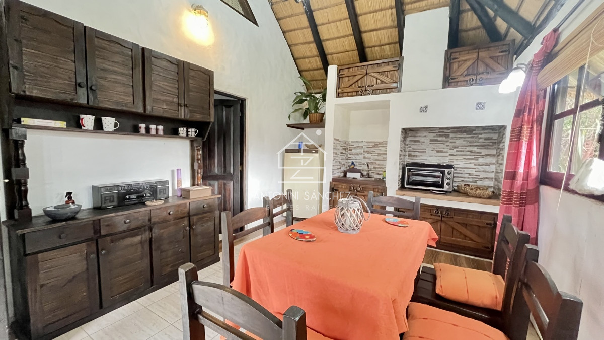 Casa ID.450 - Casa Venta 5 dormitorios Pinares