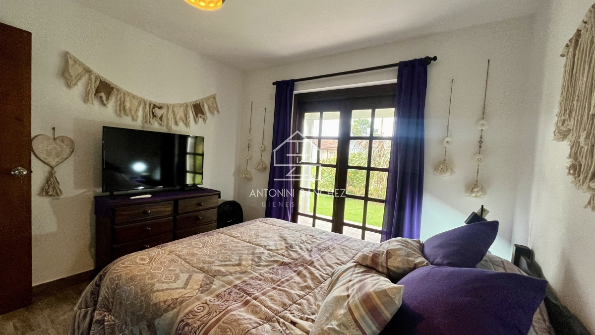 Casa ID.450 - Casa Venta 5 dormitorios Pinares