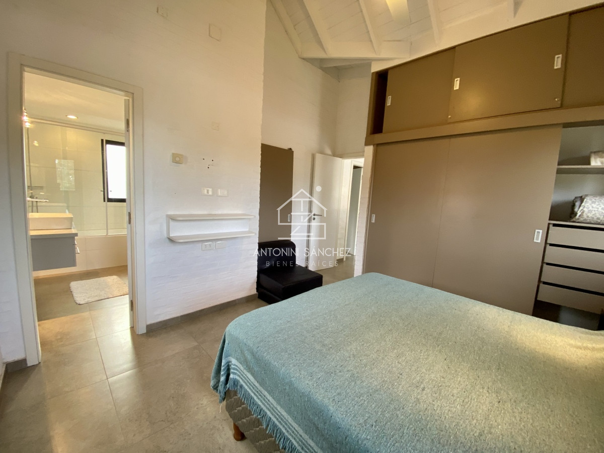 Casa ID.582 - Casa venta 2 dormitorios Parque Pinares
