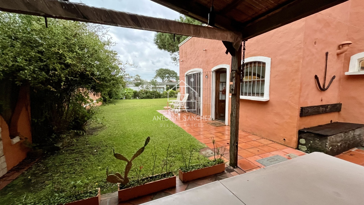 Casa ID.386 - Casa alquiler anual 3 dormitorios Punta del Este