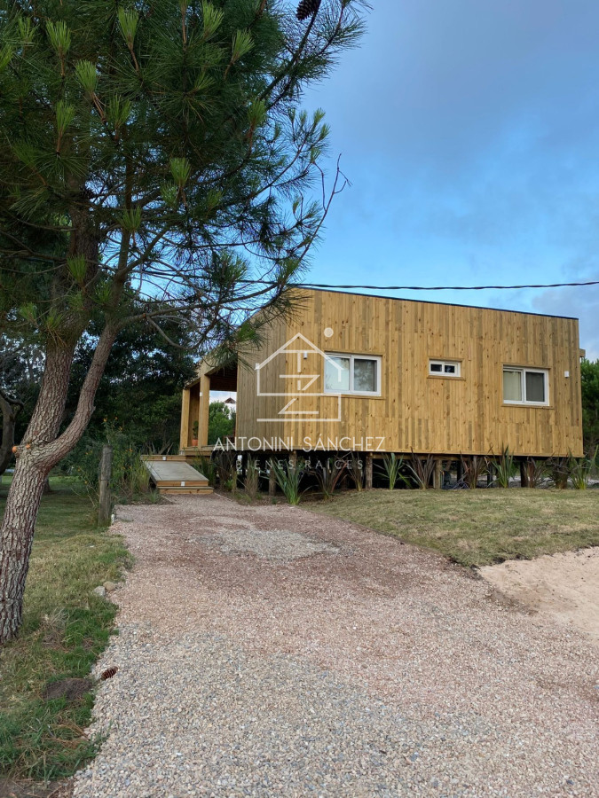 Casa ID.1763 - Casa en venta en San Vicente, La Barra, Barrio semiprivado. 