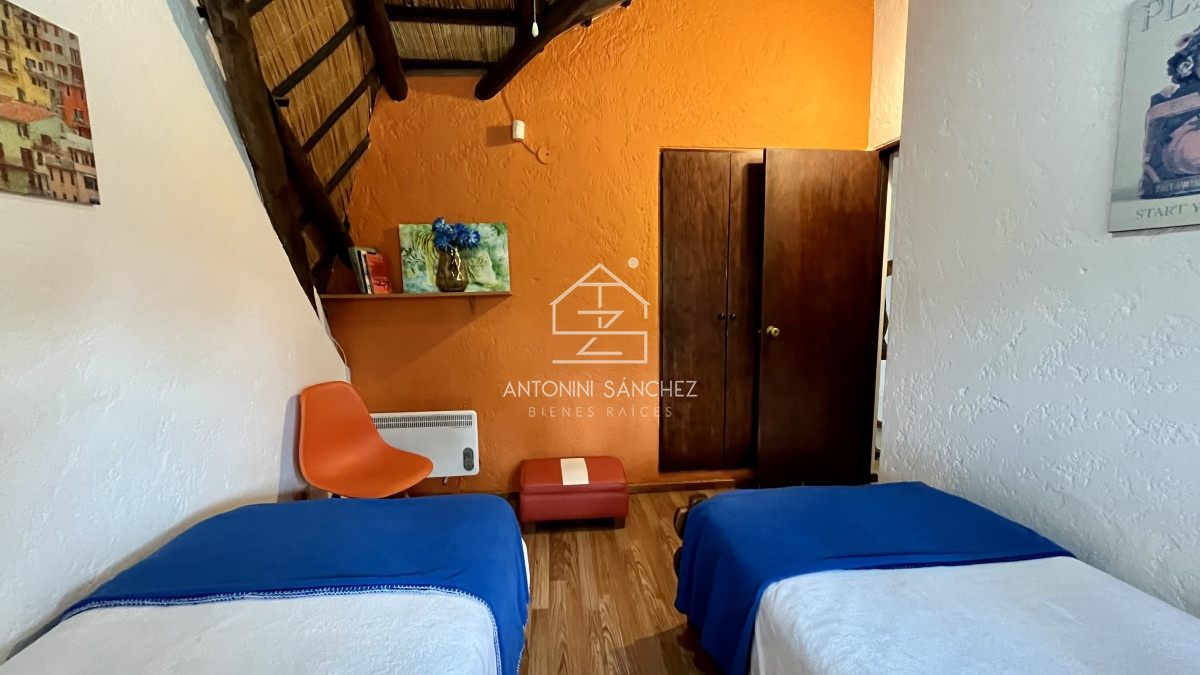 Casa ID.393 - Casa VENTA 4 dormitorios 3 baños Punta Este 
