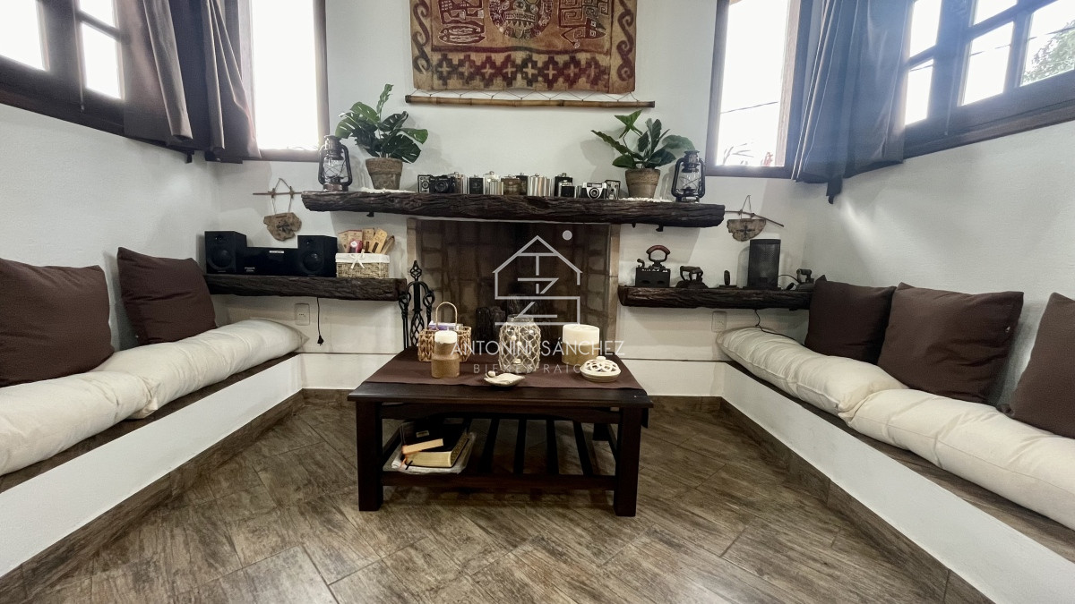 Casa ID.450 - Casa Venta 5 dormitorios Pinares