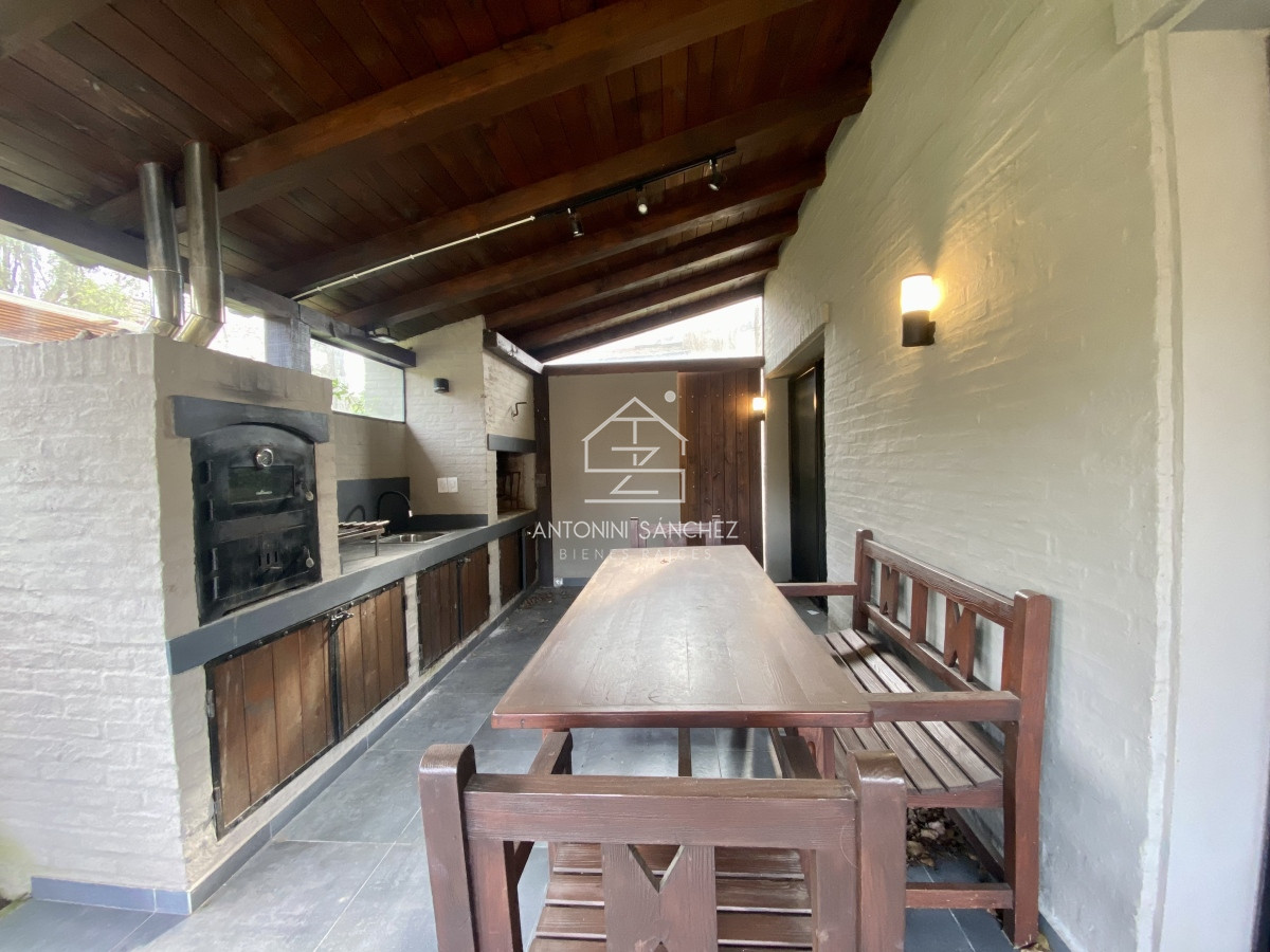 Casa ID.582 - Casa venta 2 dormitorios Parque Pinares