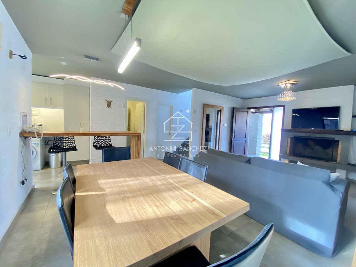 Casa ID.582 - Casa venta 2 dormitorios Parque Pinares