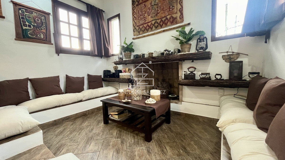 Casa ID.450 - Casa Venta 5 dormitorios Pinares