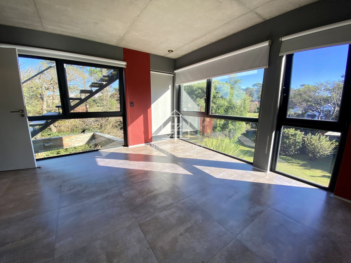 Casa ID.533 - Casa Venta 2 dormitorios + servicio Punta del Este