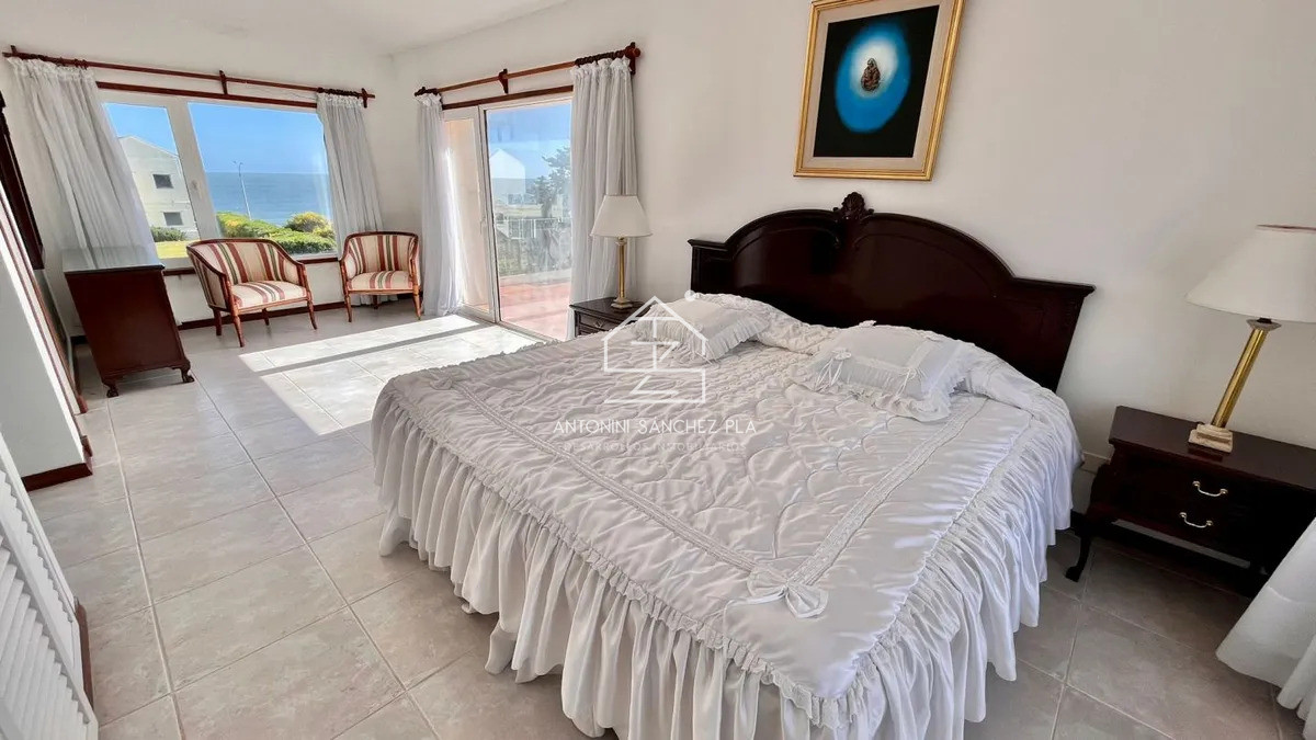 Casa ID.3123 - Venta Mansión Primera linea playa mansa